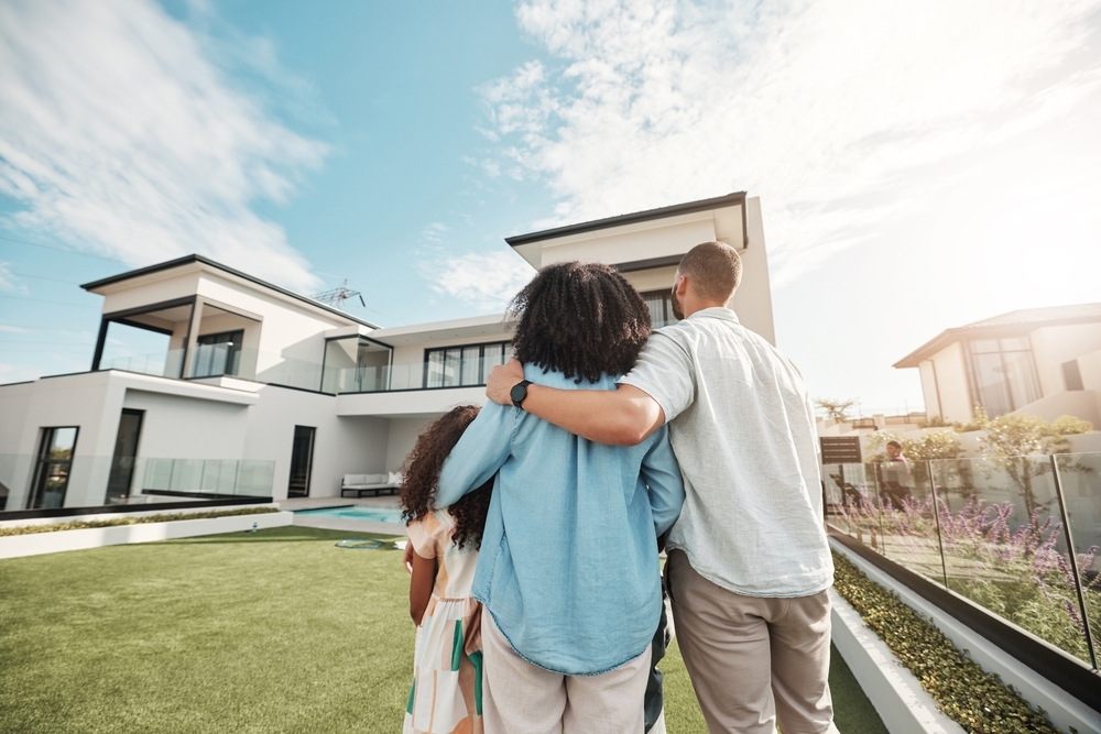 Why Luxury Homeowners Need Strong Home Network Security